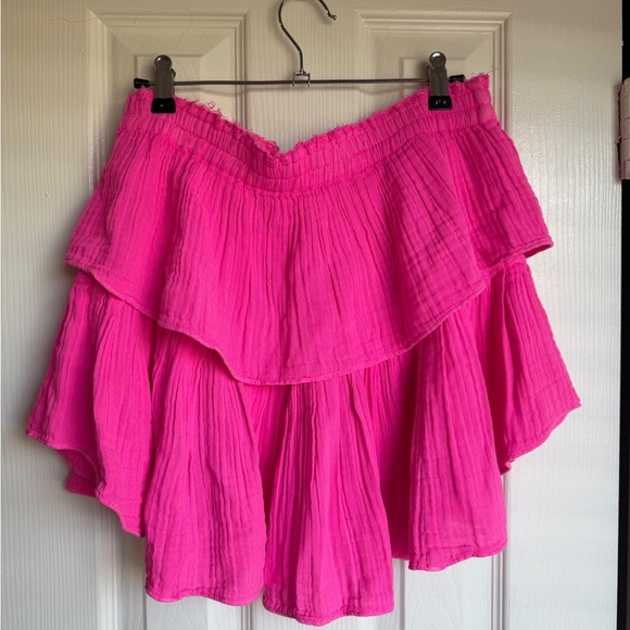 LOVESHACKFANCY Ruffle Mini Skirt in Fuschia Pink Tiered Boho Preppy LSF Skirt M - Picture 3 of 7